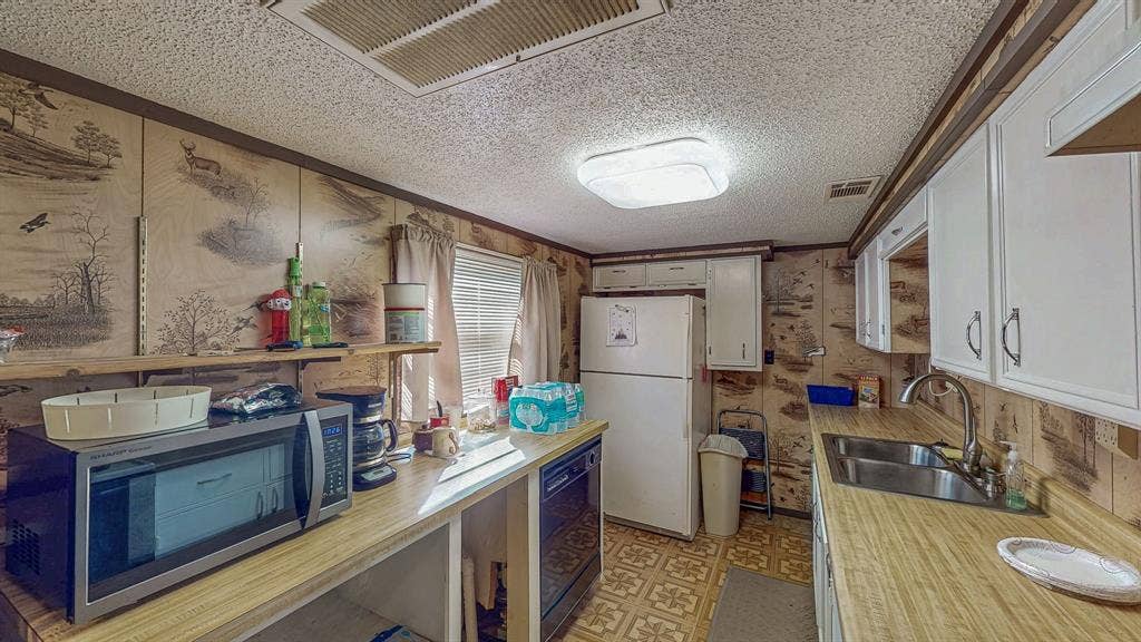 274 Private Road 7717, Emory, TX 75440