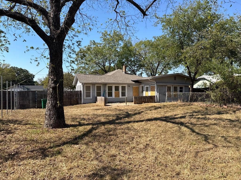 714 S Bryan Belt Line Road, Mesquite, TX 75149 714 S Bryan Belt Line Road, Mesquite, TX 75149