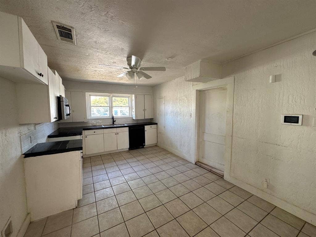 714 S Bryan Belt Line Road, Mesquite, TX 75149 714 S Bryan Belt Line Road, Mesquite, TX 75149