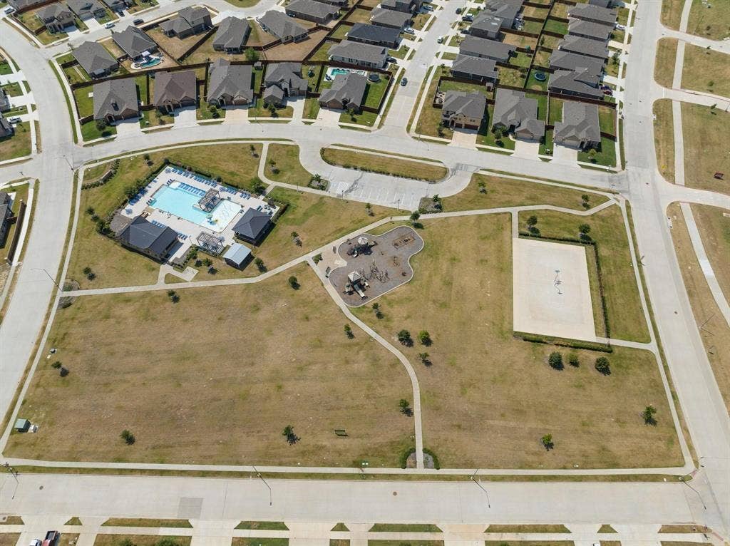 9220 Bronze Meadow Drive, Fort Worth, TX 76131 9220 Bronze Meadow Drive, Fort Worth, TX 76131