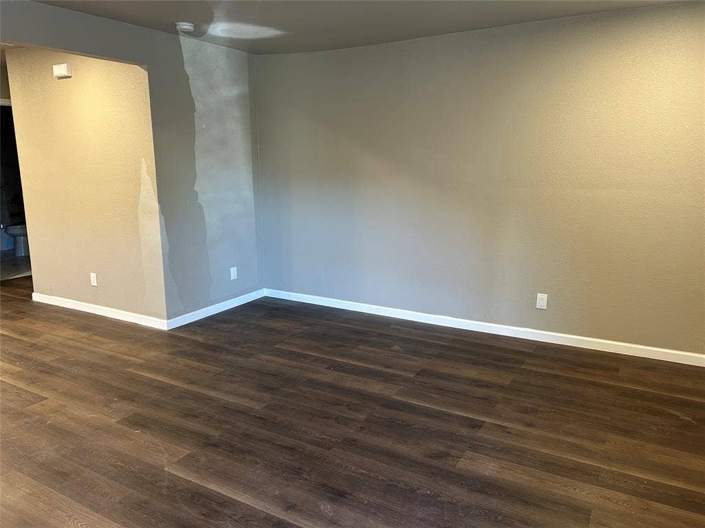 2815 Hedgerow Drive, Dallas, TX 75235 2815 Hedgerow Drive, Dallas, TX 75235