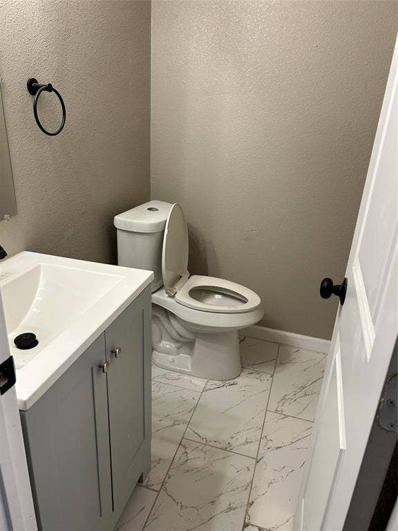 2815 Hedgerow Drive, Dallas, TX 75235 2815 Hedgerow Drive, Dallas, TX 75235