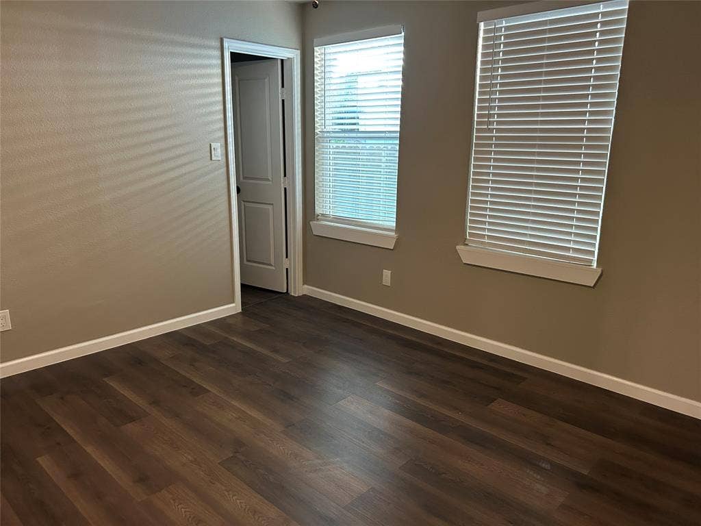 2815 Hedgerow Drive, Dallas, TX 75235 2815 Hedgerow Drive, Dallas, TX 75235