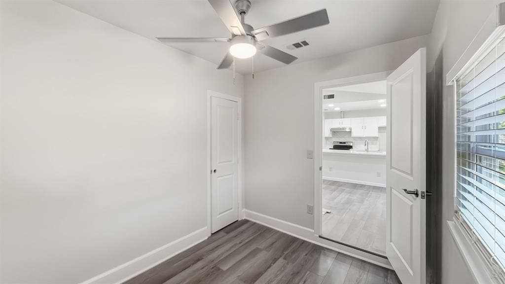 920 Carom Way, Dallas, TX 75217 920 Carom Way, Dallas, TX 75217