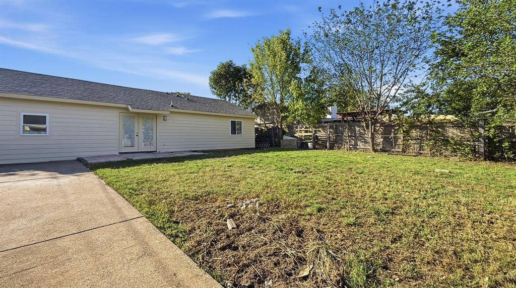 920 Carom Way, Dallas, TX 75217 920 Carom Way, Dallas, TX 75217