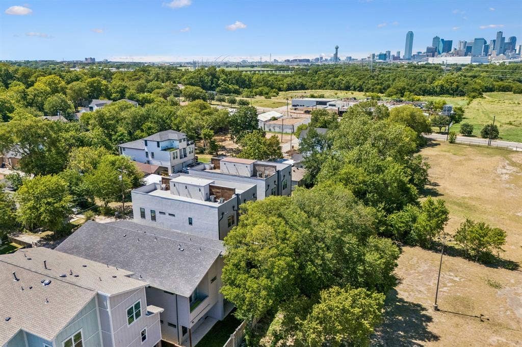 412 & 414 Avenue L, Dallas, TX 75203