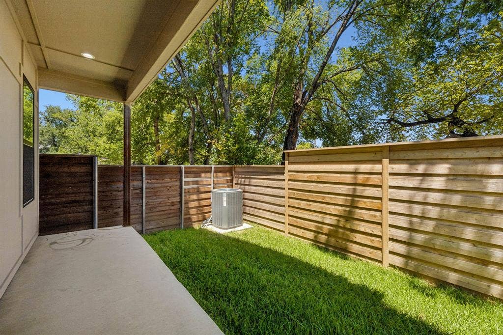 412 & 414 Avenue L, Dallas, TX 75203