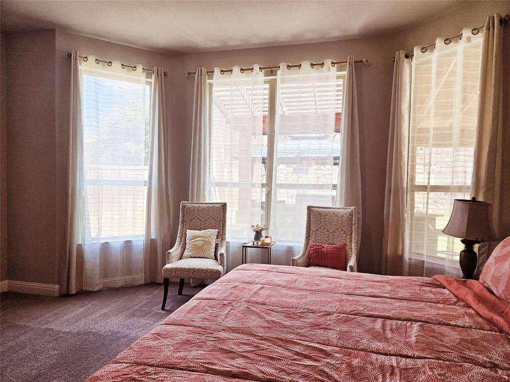 Bay window configuration