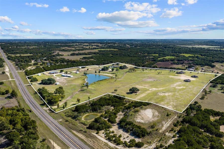 Property photo for 2610 Fm 107, Gatesville, TX