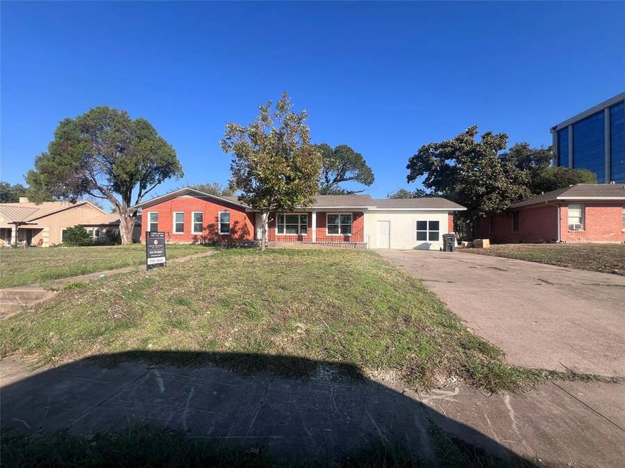 Property photo for 3215 Pine Avenue, Waco, TX