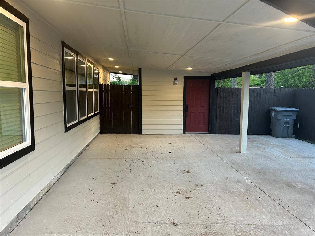10312 Desdemona Drive, Dallas, TX 75228 10312 Desdemona Drive, Dallas, TX 75228