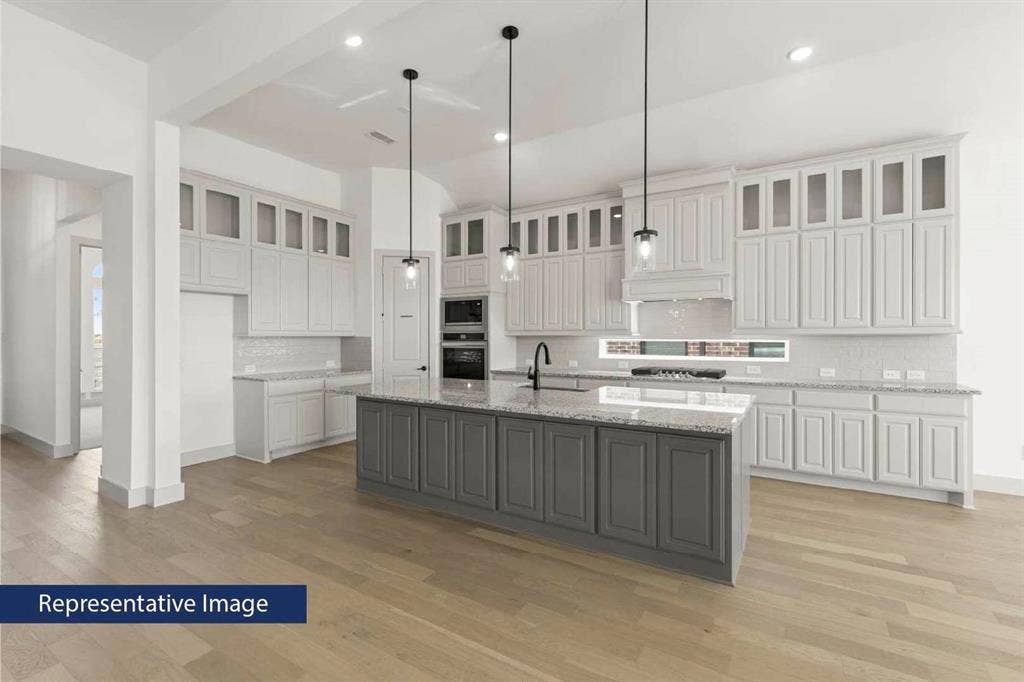 501 Loggia Way, Little Elm, TX 75068 Interior Image