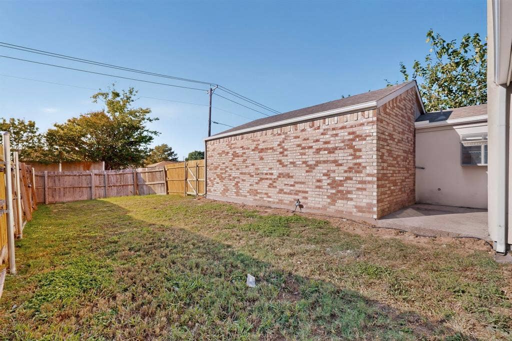118 Wilderness Trail, Mesquite, TX 75149