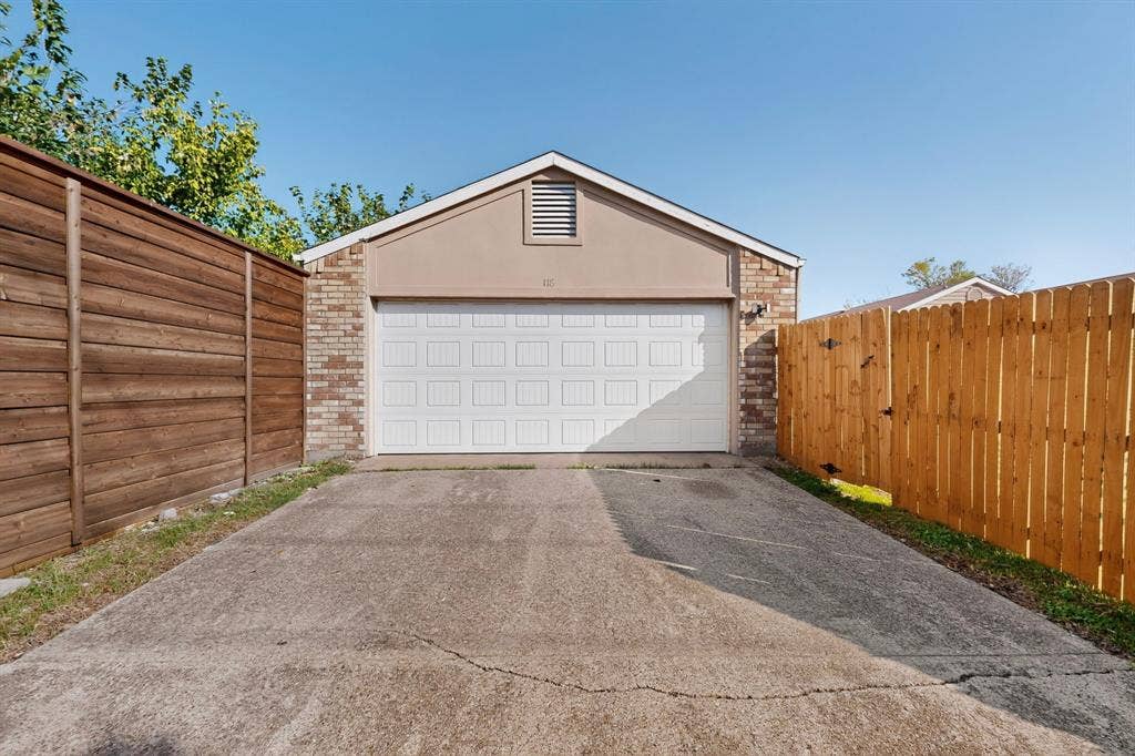 118 Wilderness Trail, Mesquite, TX 75149