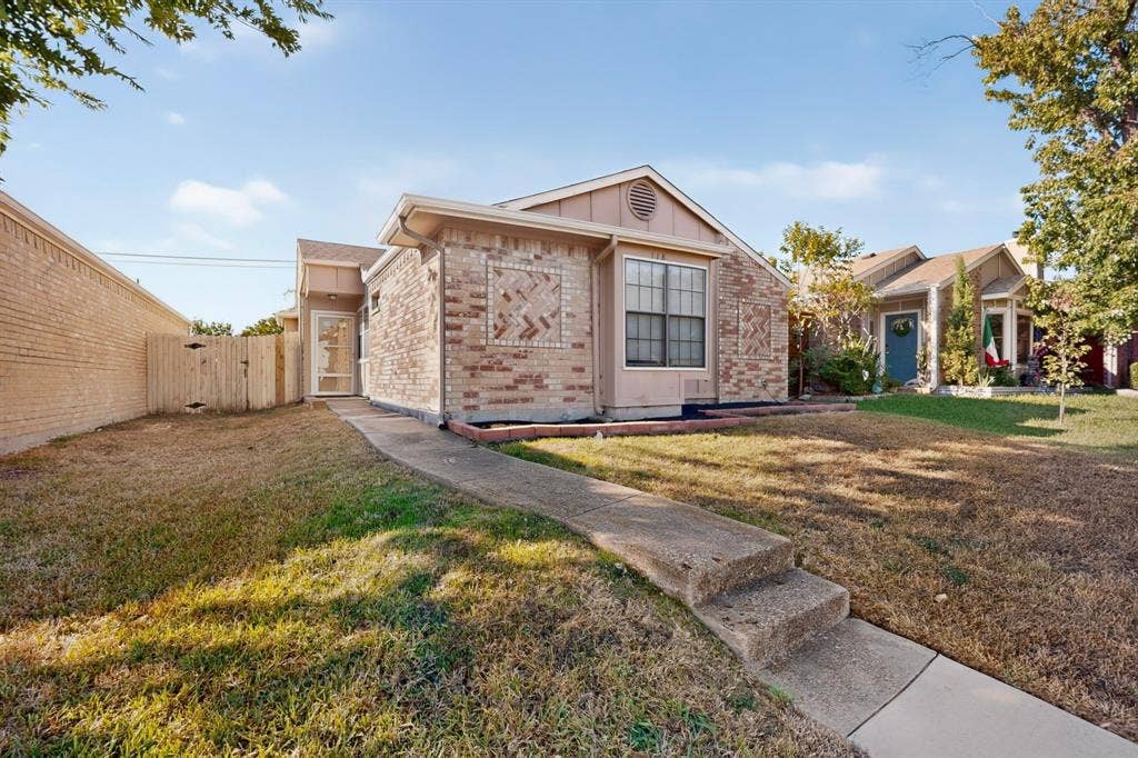 118 Wilderness Trail, Mesquite, TX 75149