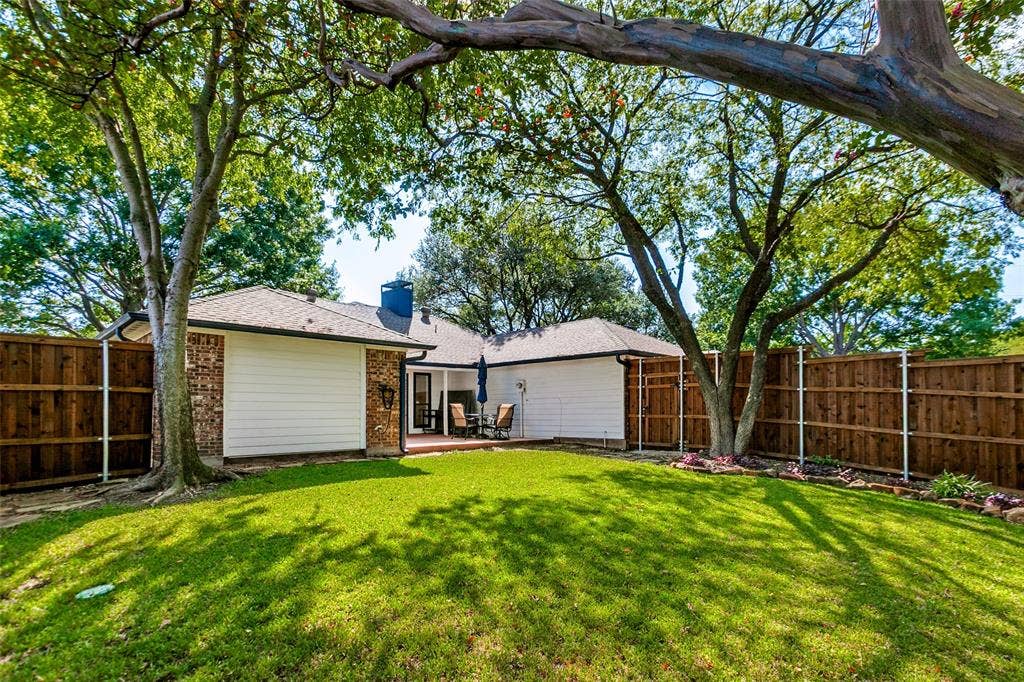 1611 Barclay Drive, Richardson, TX 75081 1611 Barclay Drive, Richardson, TX 75081
