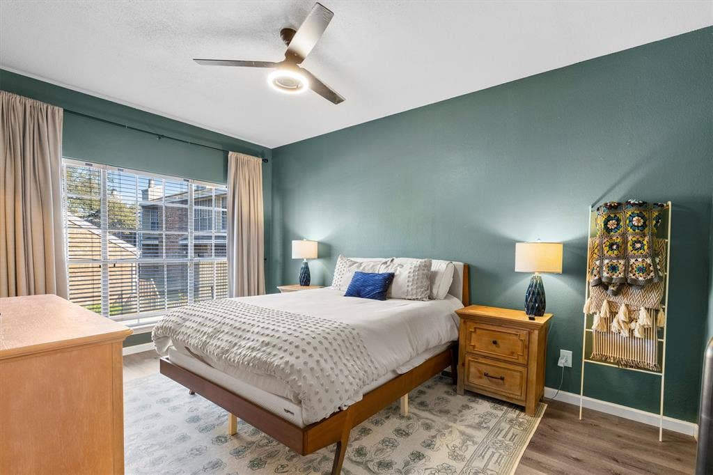 3550 Country Square Drive, #111, Carrollton, TX 75006