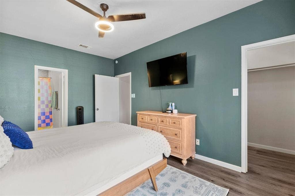 3550 Country Square Drive, #111, Carrollton, TX 75006