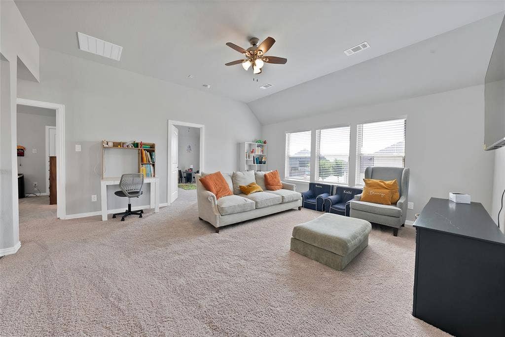 2208 Birdwatch Lane, Mansfield, TX 76084