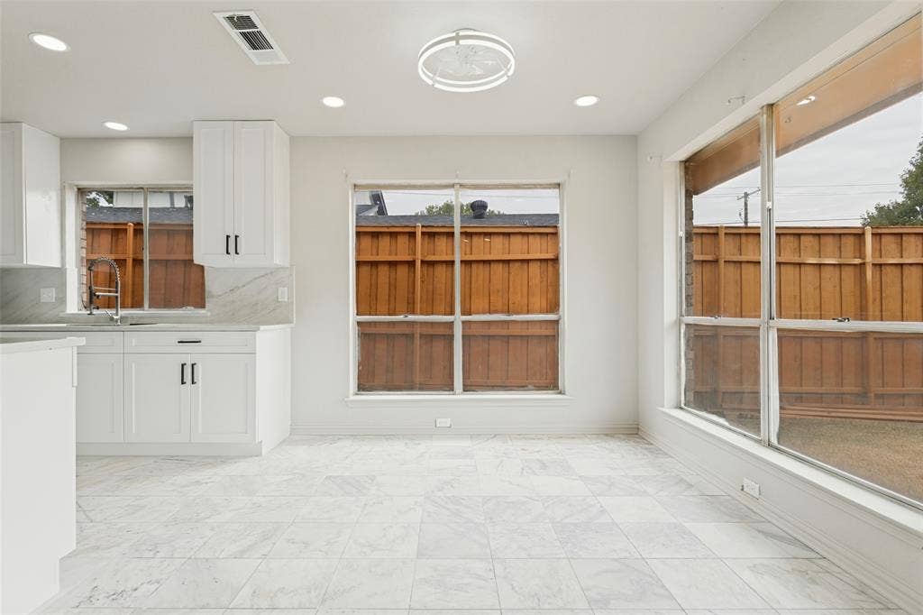 2205 Phoenix Drive, Garland, TX 75040 2205 Phoenix Drive, Garland, TX 75040