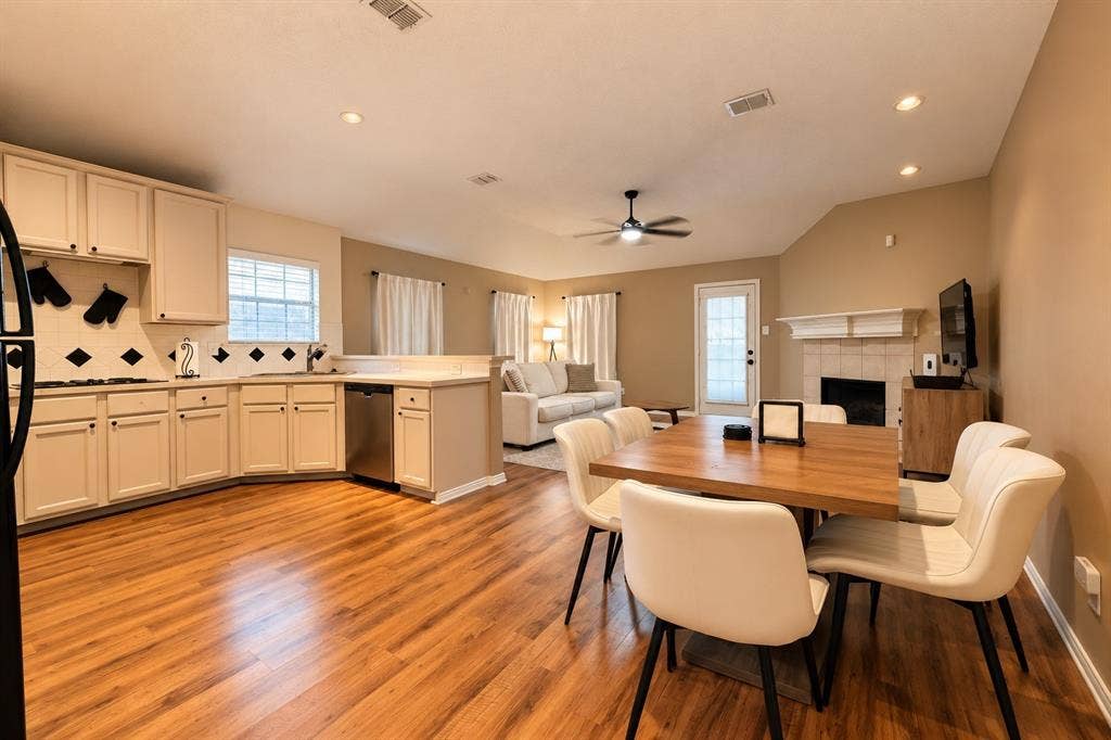 4113 Katy Court, Frisco, TX 75035 4113 Katy Court, Frisco, TX 75035