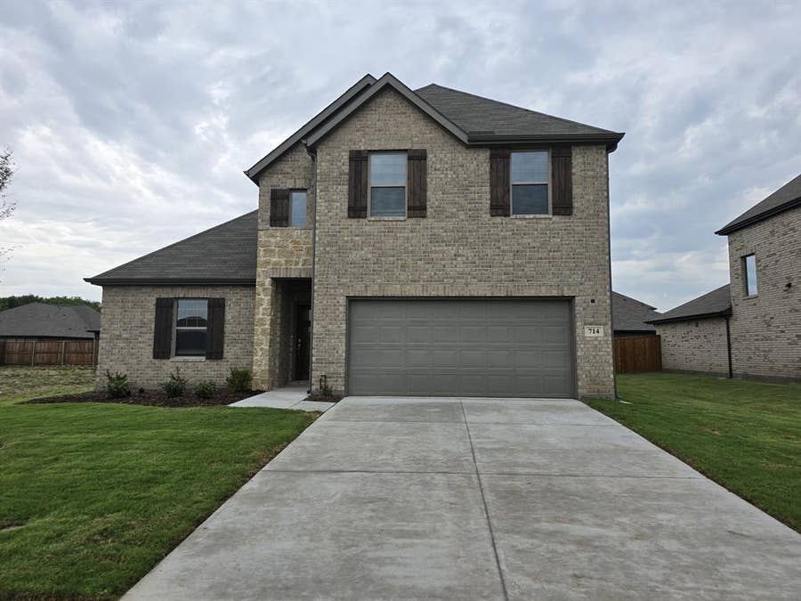 Property photo for 714 Tinsley Meadows Drive, Van Alstyne, TX