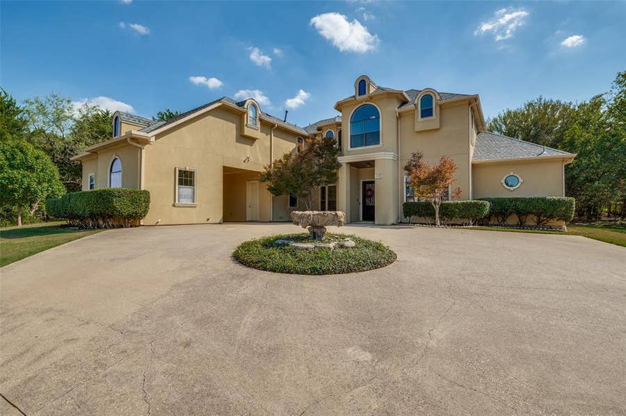 Property photo for 2418 Amberleaf Court, Cedar Hill, TX