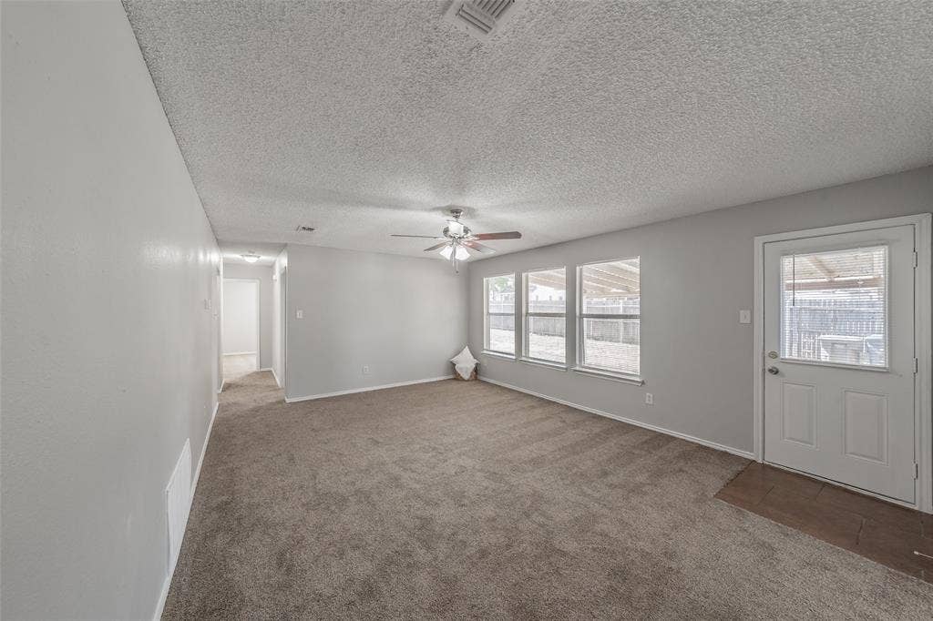 3750 Meadowbrook Drive, Fort Worth, TX 76103 3750 Meadowbrook Drive, Fort Worth, TX 76103