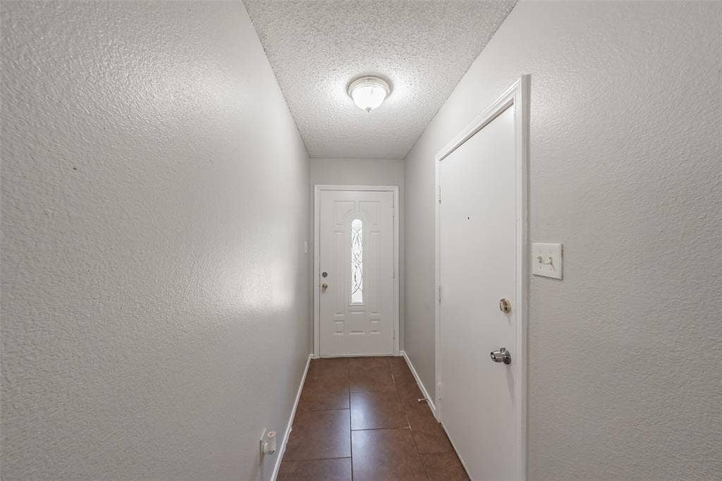 3750 Meadowbrook Drive, Fort Worth, TX 76103 3750 Meadowbrook Drive, Fort Worth, TX 76103