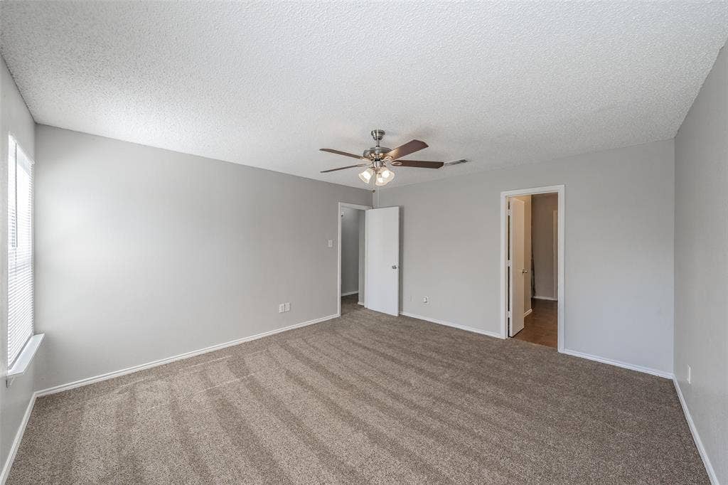 3750 Meadowbrook Drive, Fort Worth, TX 76103 3750 Meadowbrook Drive, Fort Worth, TX 76103