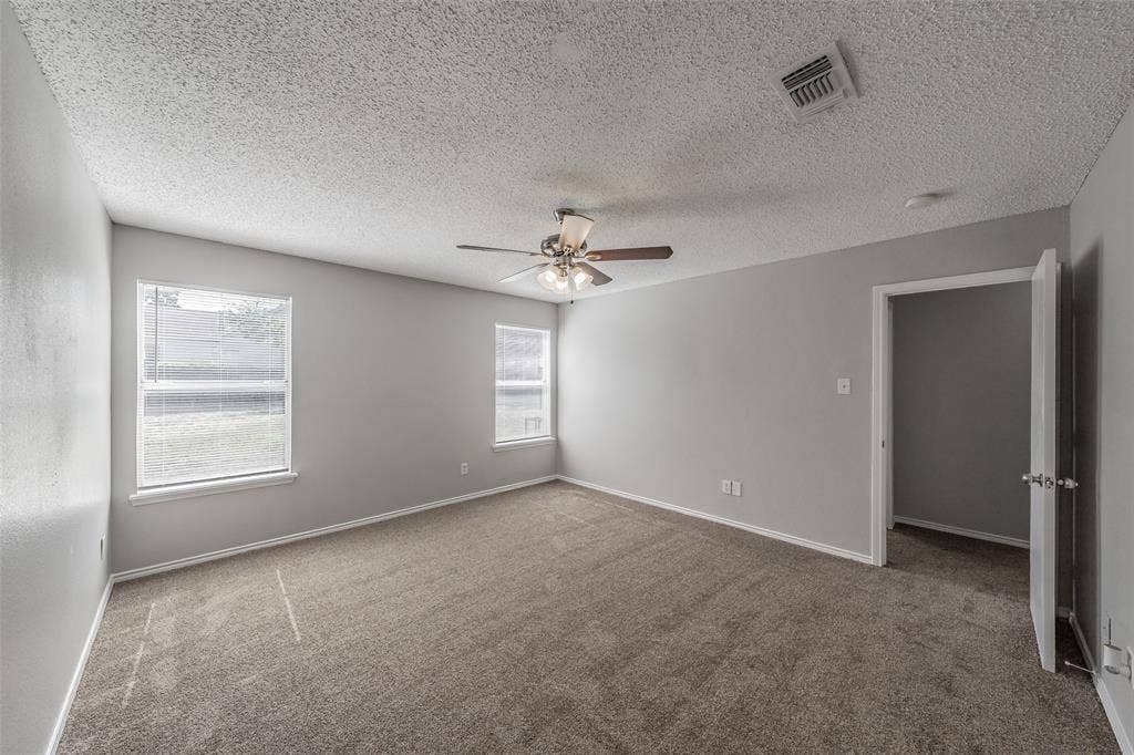 3750 Meadowbrook Drive, Fort Worth, TX 76103 3750 Meadowbrook Drive, Fort Worth, TX 76103