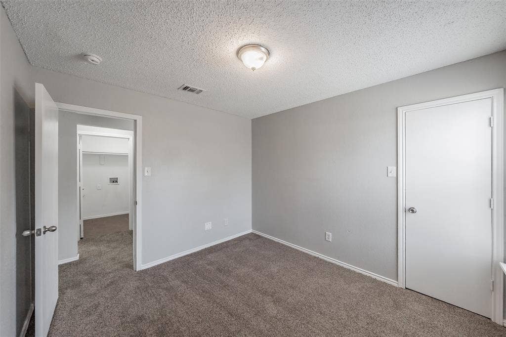 3750 Meadowbrook Drive, Fort Worth, TX 76103 3750 Meadowbrook Drive, Fort Worth, TX 76103