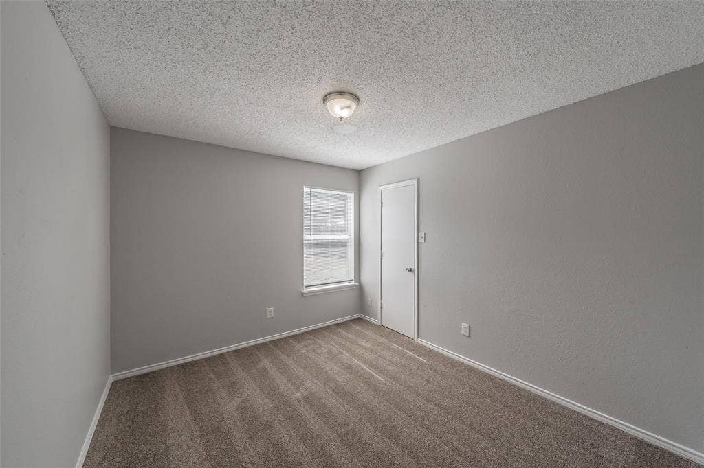 3750 Meadowbrook Drive, Fort Worth, TX 76103 3750 Meadowbrook Drive, Fort Worth, TX 76103