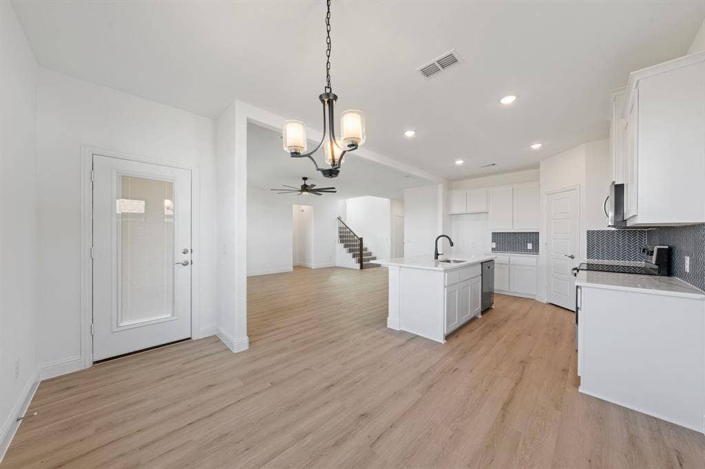 2457 Acacia Road, Cleburne, TX 76059