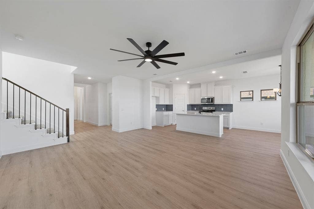 2457 Acacia Road, Cleburne, TX 76059
