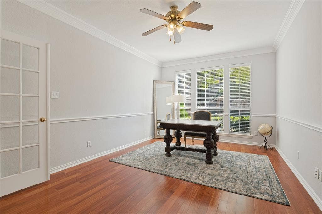 2323 Everton Drive, Arlington, TX 76001