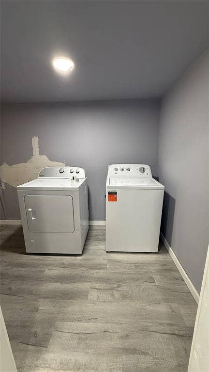 605 Biggs Terrace, Arlington, TX 76010 Laundry Room
