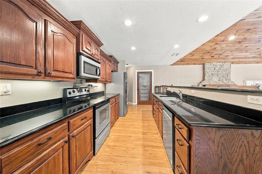 5280 Loma Vista, Malakoff, TX 75148