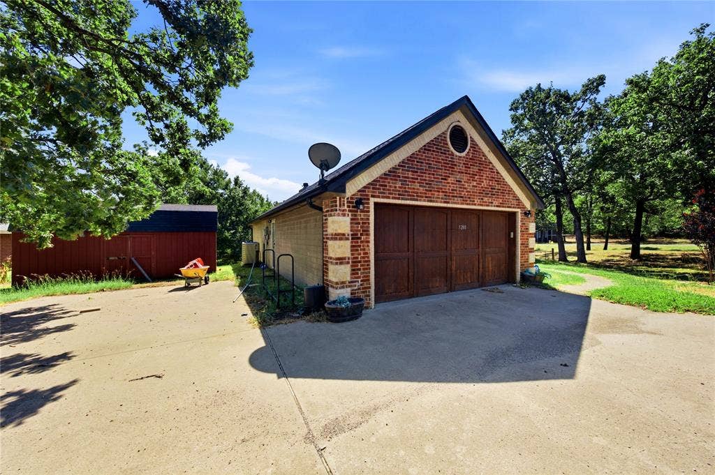 5280 Loma Vista, Malakoff, TX 75148