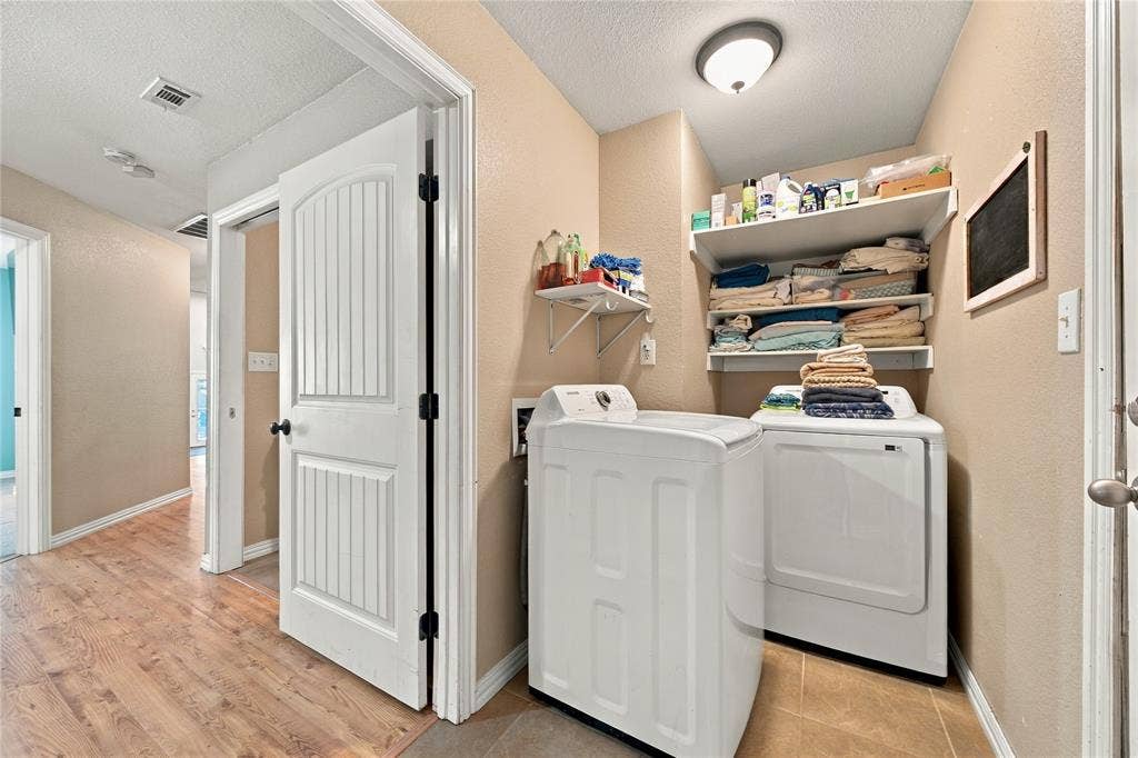 5280 Loma Vista, Malakoff, TX 75148