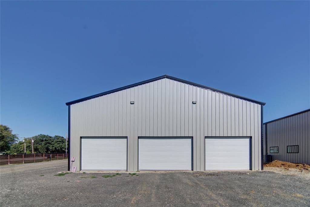 4334 Burleson Retta, Burleson, TX 76028