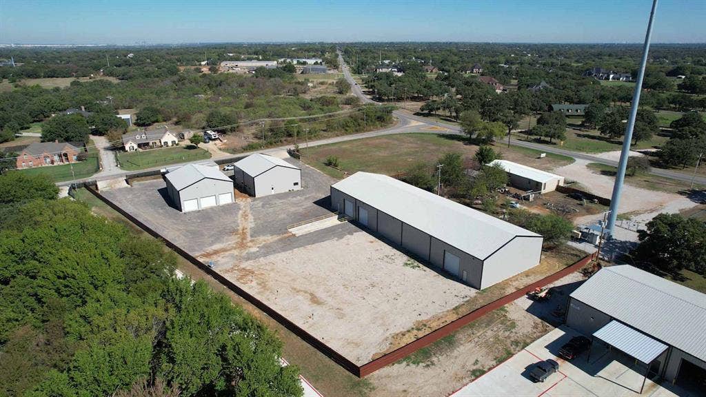 4334 Burleson Retta, Burleson, TX 76028