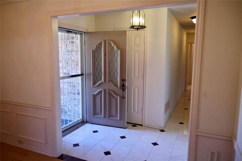 2206 Morning Glory Drive, Richardson, TX 75082