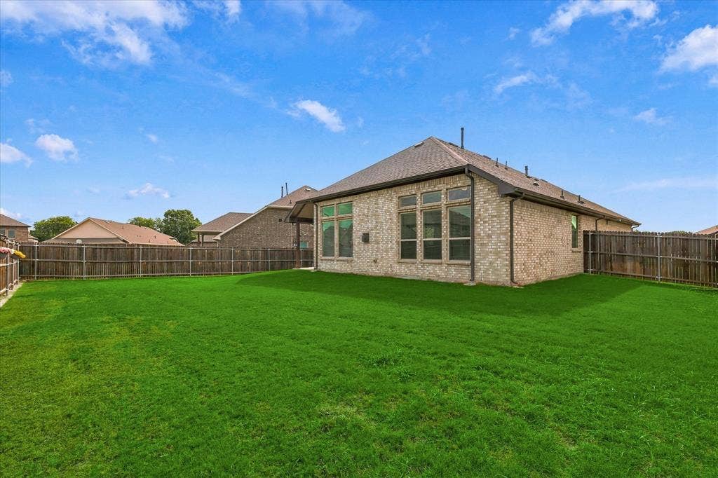1504 Ravenswood Lane, Wylie, TX 75098