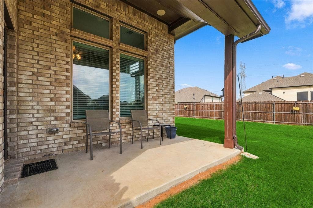 1504 Ravenswood Lane, Wylie, TX 75098