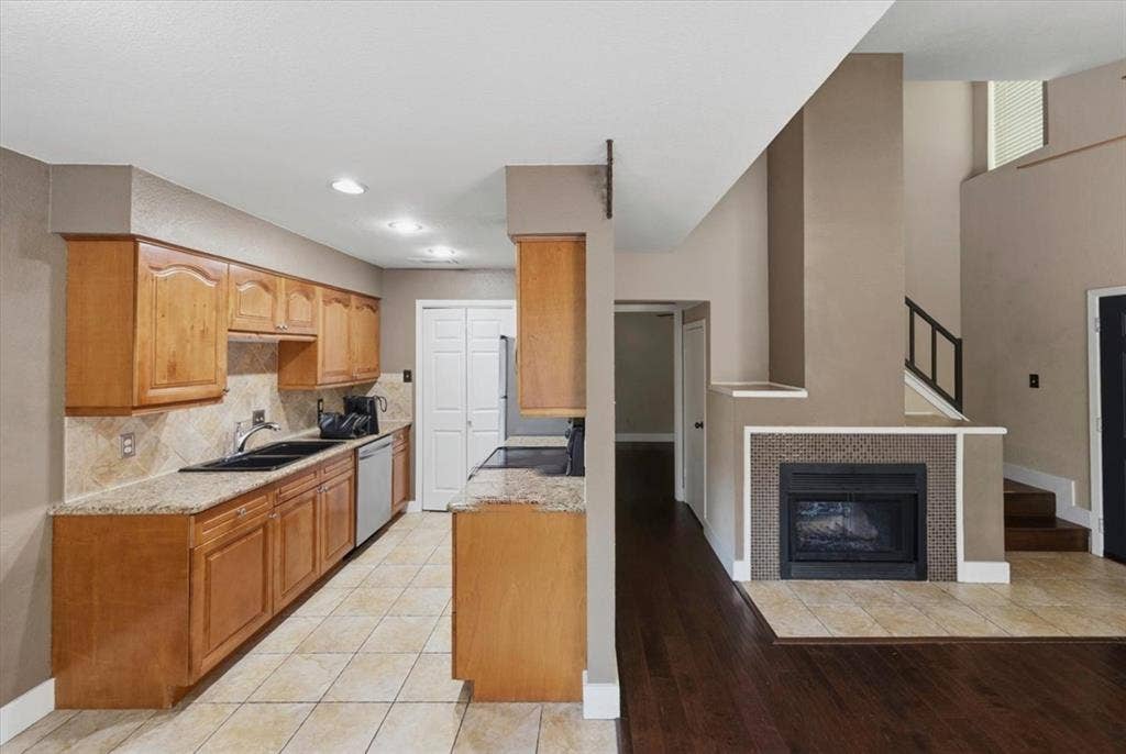 5638 Cedar Creek Drive, Benbrook, TX 76109 5638 Cedar Creek Drive, Benbrook, TX 76109