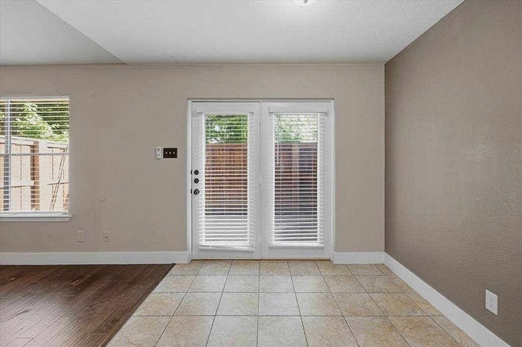 5638 Cedar Creek Drive, Benbrook, TX 76109 5638 Cedar Creek Drive, Benbrook, TX 76109