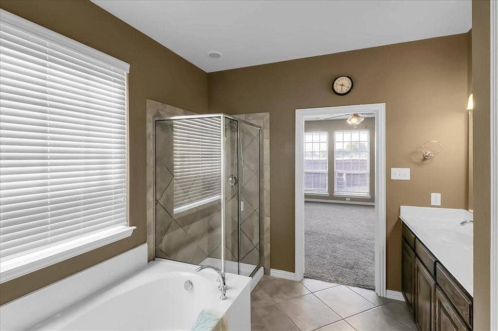 7306 Waterbury Drive, Rowlett, TX 75089 7306 Waterbury Drive, Rowlett, TX 75089