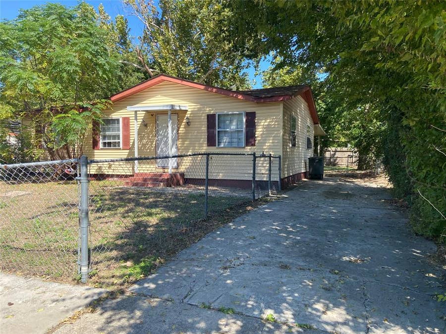Property photo for 1109 Karen Drive, Killeen, TX