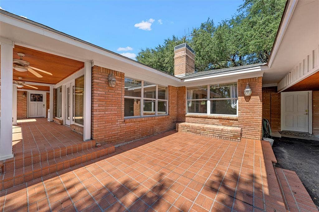 5014 Ridgeview Drive, Waco, TX 76710 5014 Ridgeview Drive, Waco, TX 76710